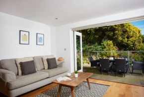 3 Sandy Lane